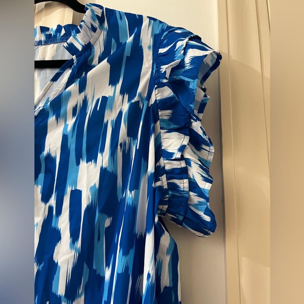 Blue and White Patterned Dress - Picture 2 of 7